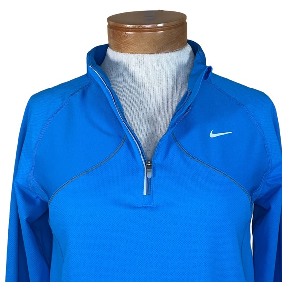 Nike FITDRY Women’s 1/4 Zip Lightweight Top With Reflective Accents Medium 8-10 - Picture 5 of 16